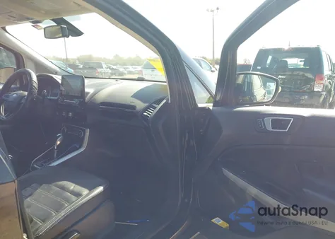 2018 Ford Ecosport Titanium z USA, uszkodzony, nr VIN MAJ6P1WL8JC174112